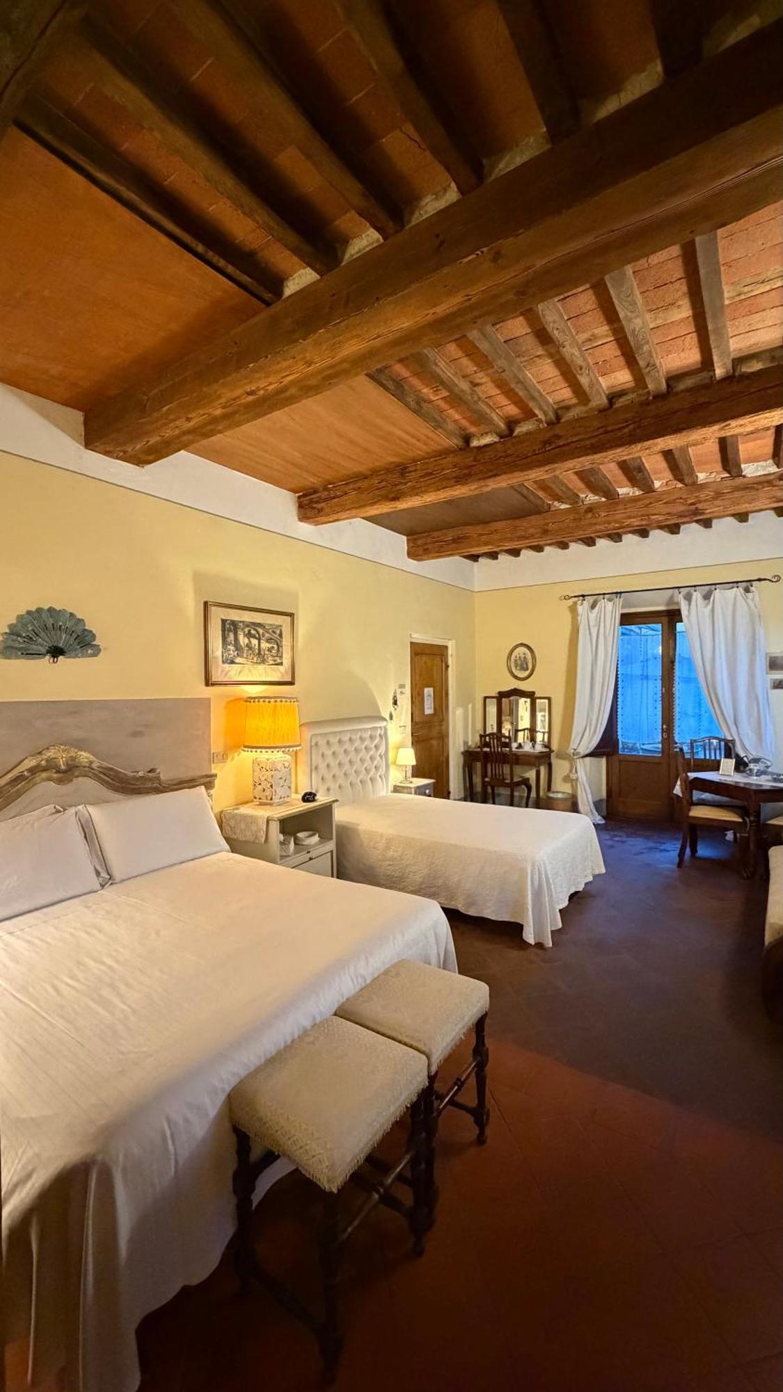 Triple Room with Terrace