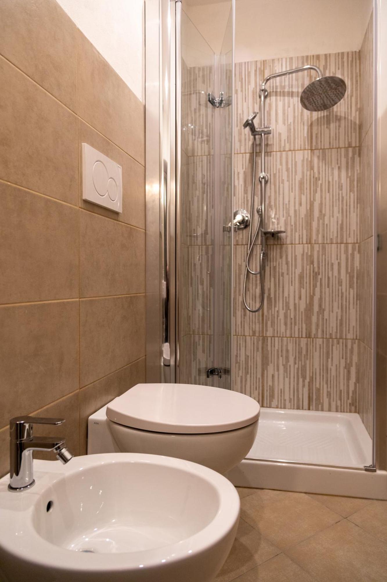 Double or Twin Room with Private External Bathroom