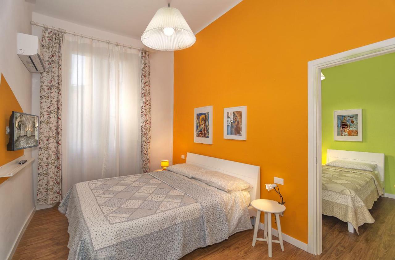 Quadruple Room with Private Bathroom