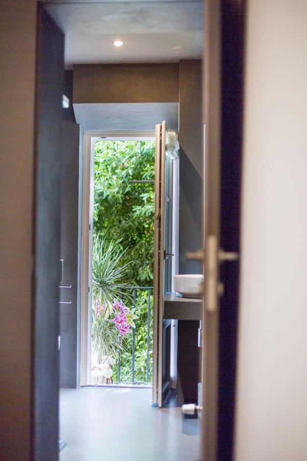 Junior Suite with Garden View