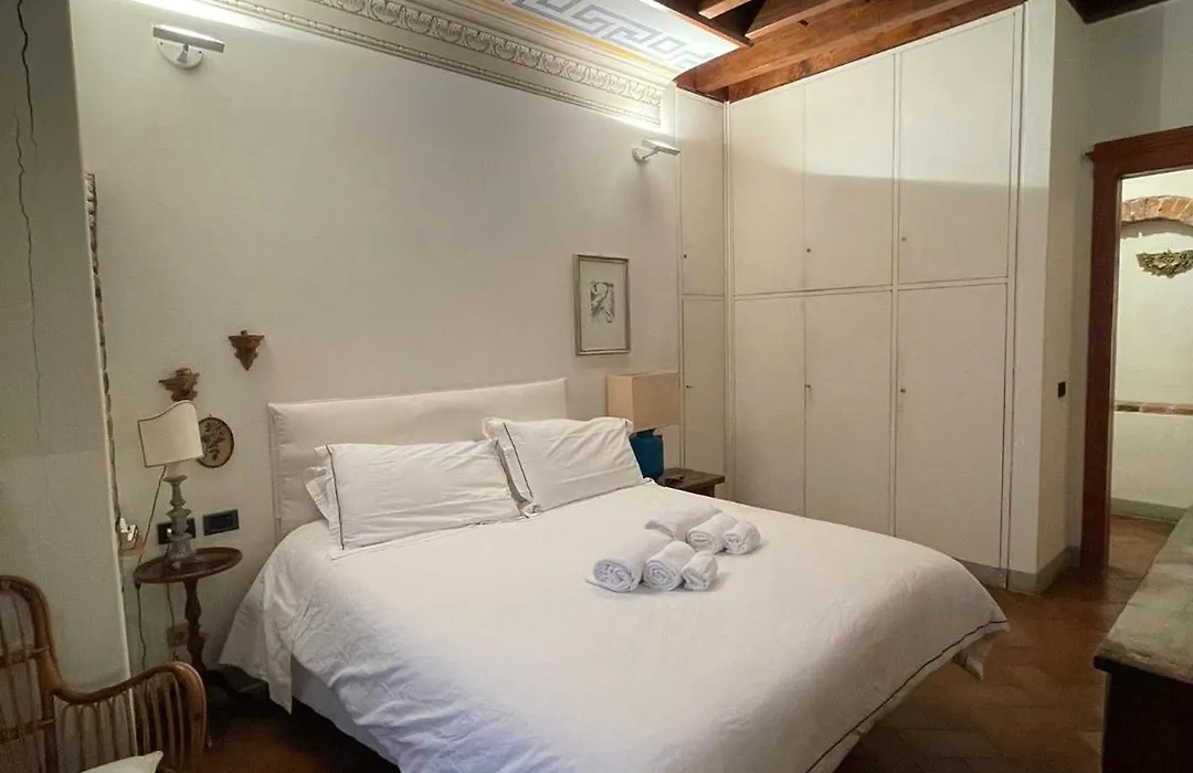 Rooms - Casa San Bernardino - Lucca Historic Center Estateguard Group-1