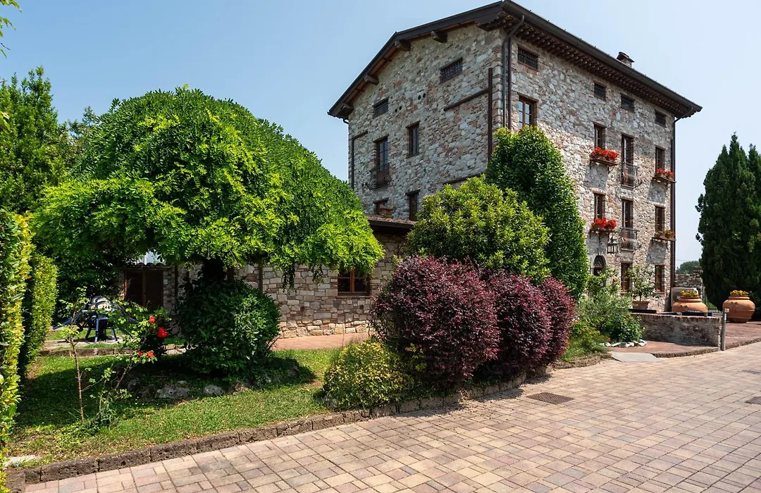 Castello Dei Templari-1
