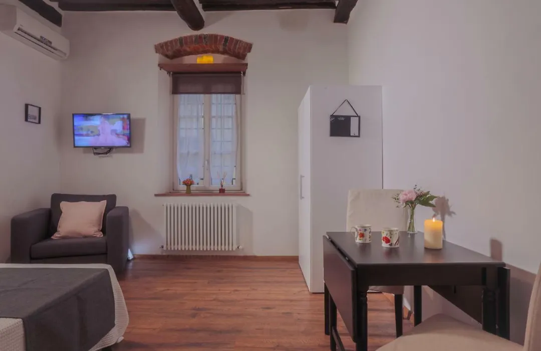 San Pierino Charming Rooms-1