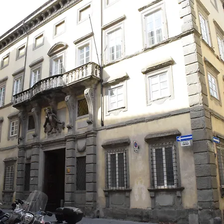 Palazzo Tucci Residenza D'Epoca-3