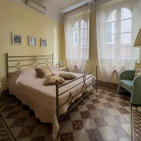 A Palazzo Busdraghi Residenza D'Epoca-3