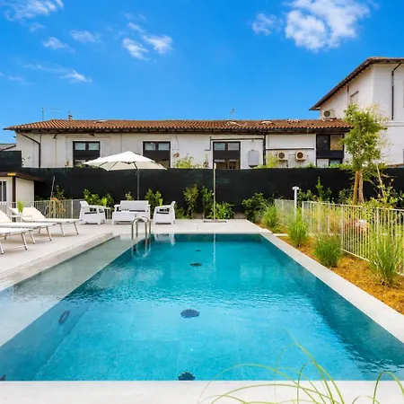 Villa Fedora Luxury Suites-3
