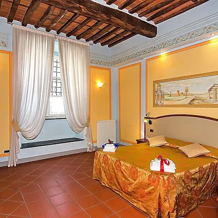 Dimora Dei Guelfi Luxury Rooms-3