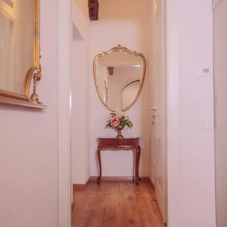 San Pierino Charming Rooms-3