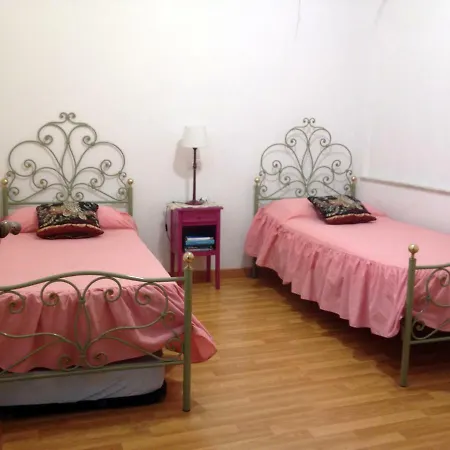 Mavi's bedrooms-2